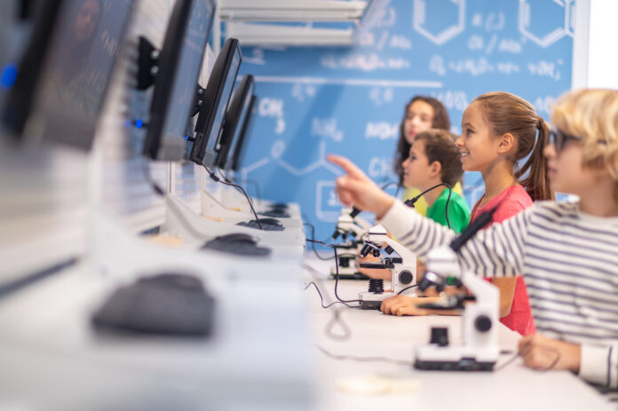 Edutech: How Technology Is Transforming Modern Education Edutech: How Technology Is Transforming Modern Education